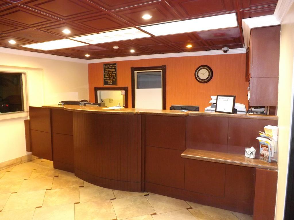 Plantation Inn Hotel And Lounge Εξωτερικό φωτογραφία